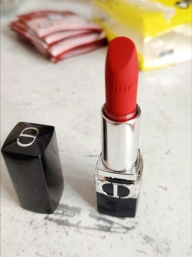 迪奥口红，美艳不可方物！