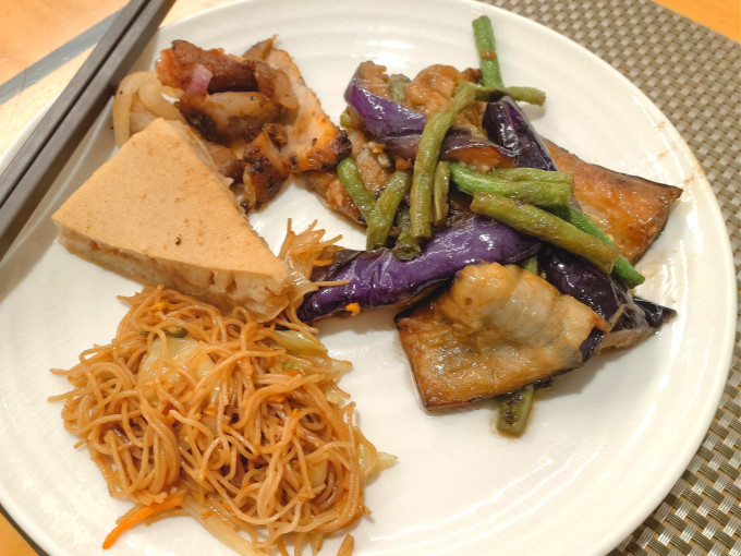 聚会餐饮