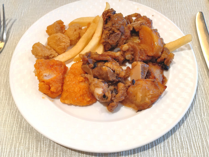 聚会餐饮