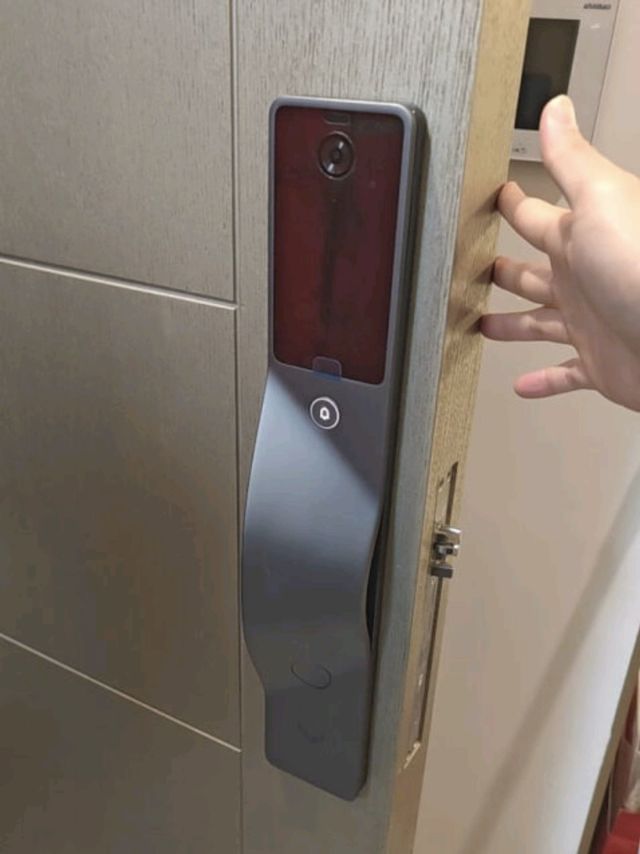 年前换一把门锁