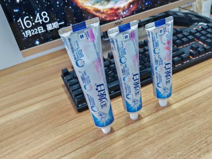 佳洁士牙膏