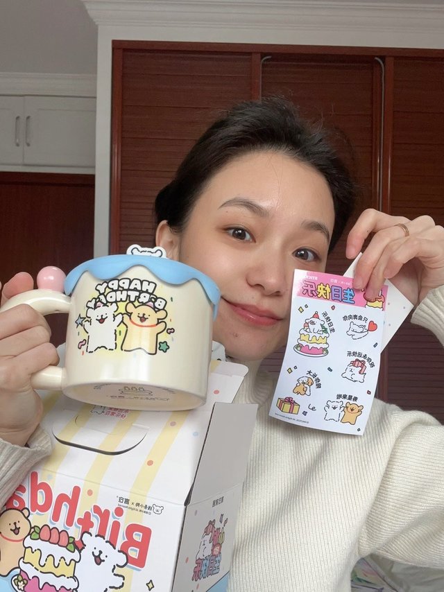 线条小狗的杯子太适合送人啦