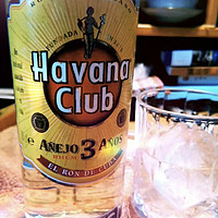 哈瓦纳俱乐部（HAVANA CLUB ） 3年陈酿朗姆酒 莫吉托基酒 700ml 年货畅饮