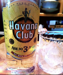 哈瓦纳俱乐部（HAVANA CLUB ） 3年陈酿朗姆酒 莫吉托基酒 700ml 年货畅饮