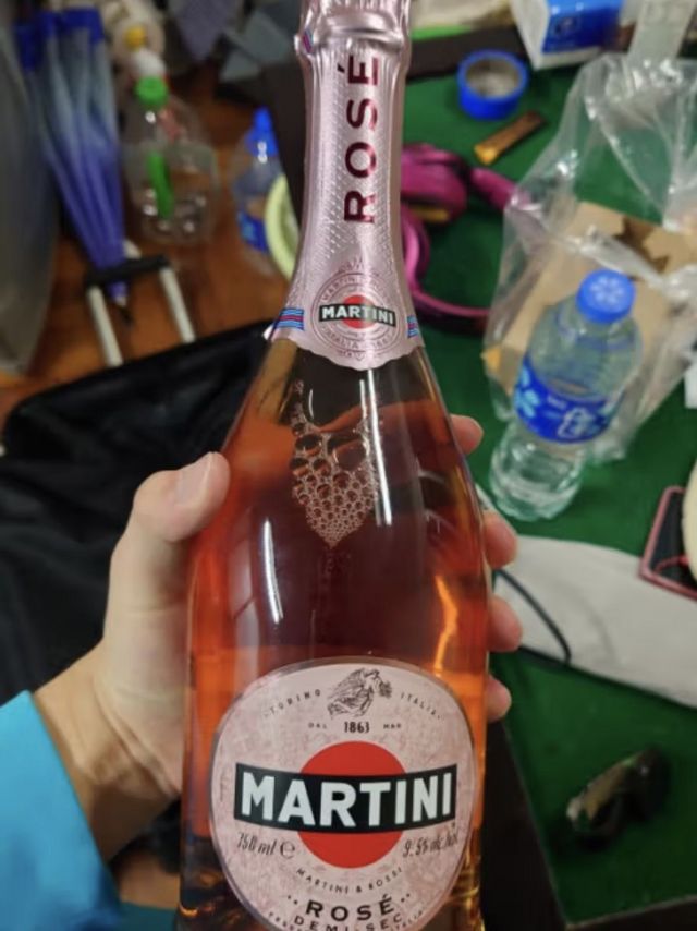 马天尼（Martini）洋酒 意大利进口 Rose粉红起泡酒  750ml 年货节新春畅饮