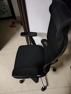 永艺撑腰椅沃克PRO人体工学电脑椅