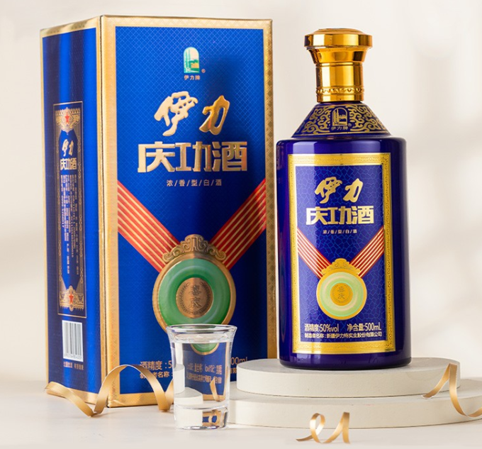 伊力特白酒
