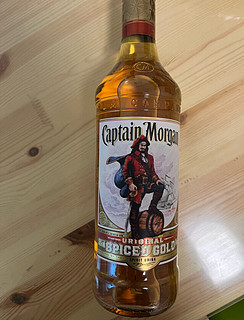 摩根船长（Captain Morgan）年货新春畅饮 朗姆酒 mojito莫吉托基酒 摩根金 洋酒 700ml