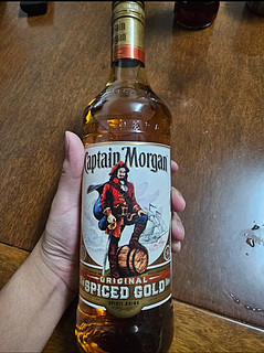 摩根船长（Captain Morgan）年货新春畅饮 朗姆酒 mojito莫吉托基酒 摩根金 洋酒 700ml