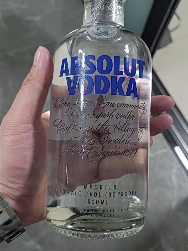 听说这些酒很棒，进口伏特加