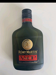 人头马（Remy Martin）洋酒 VSOP优质香槟区干邑白兰地 200ml 年货新春畅饮