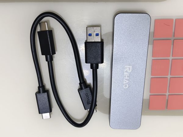  RIHAO R10 Air 移动硬盘盒 小测