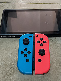 不到1500块钱的Switch，可以玩到许多游戏。