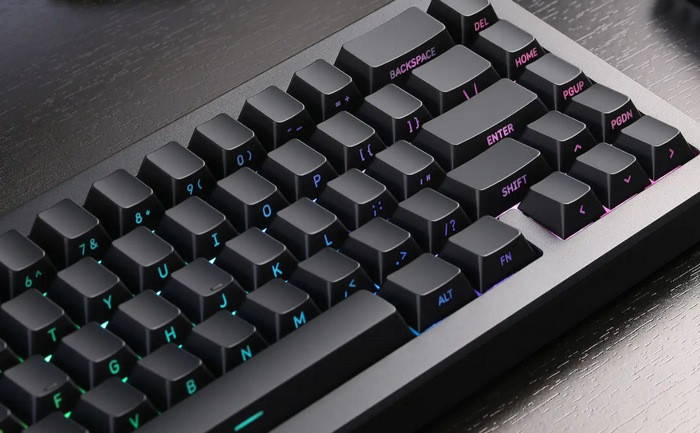 海盗船旗下 Drop 发布 CSTM65 迷你客制化机械键盘、65%紧凑键位、磁吸顶盖