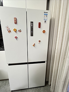 新家装修推荐高颜值的松下十字对开门冰箱！