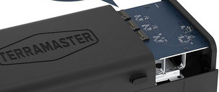 铁威马推出 D5 Hybrid 5盘位混合型磁盘阵列，支持M.2，支持冷热数据混合储存