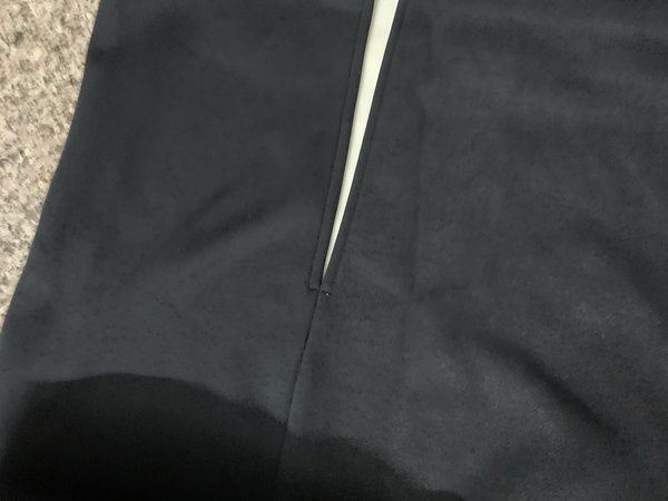 25块的半身裙，还不错
