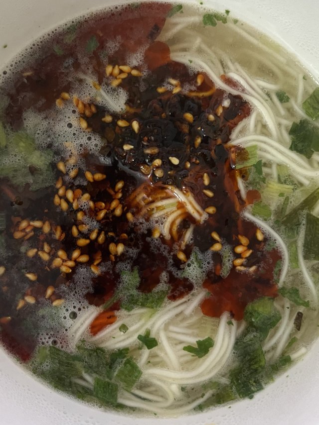 这款牛肉拉面味道不错