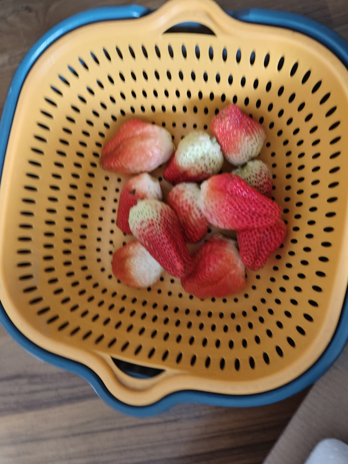 草莓