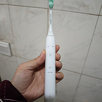 HX2431电动牙刷，让刷牙成为一种享受！