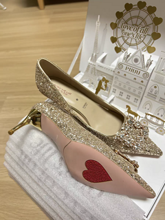 PJJUU新娘专属：梦幻婚鞋，舒适与优雅的完美融合