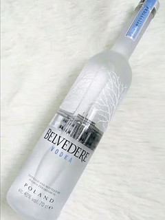 雪树伏特加（BELVEDERE）波兰40度 