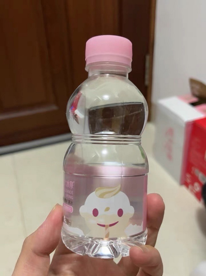 水