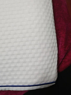 改善睡眠的乳胶枕