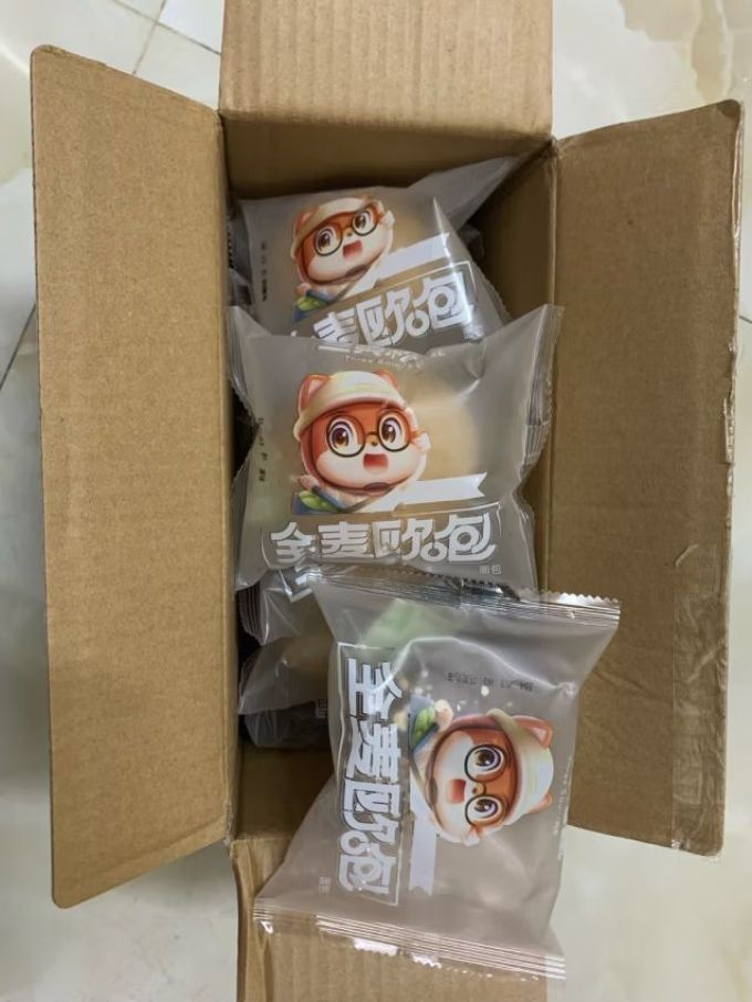 三只松鼠面包
