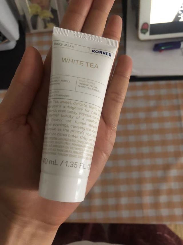 珂诺诗大师香氛系列 白茶身体乳焕亮