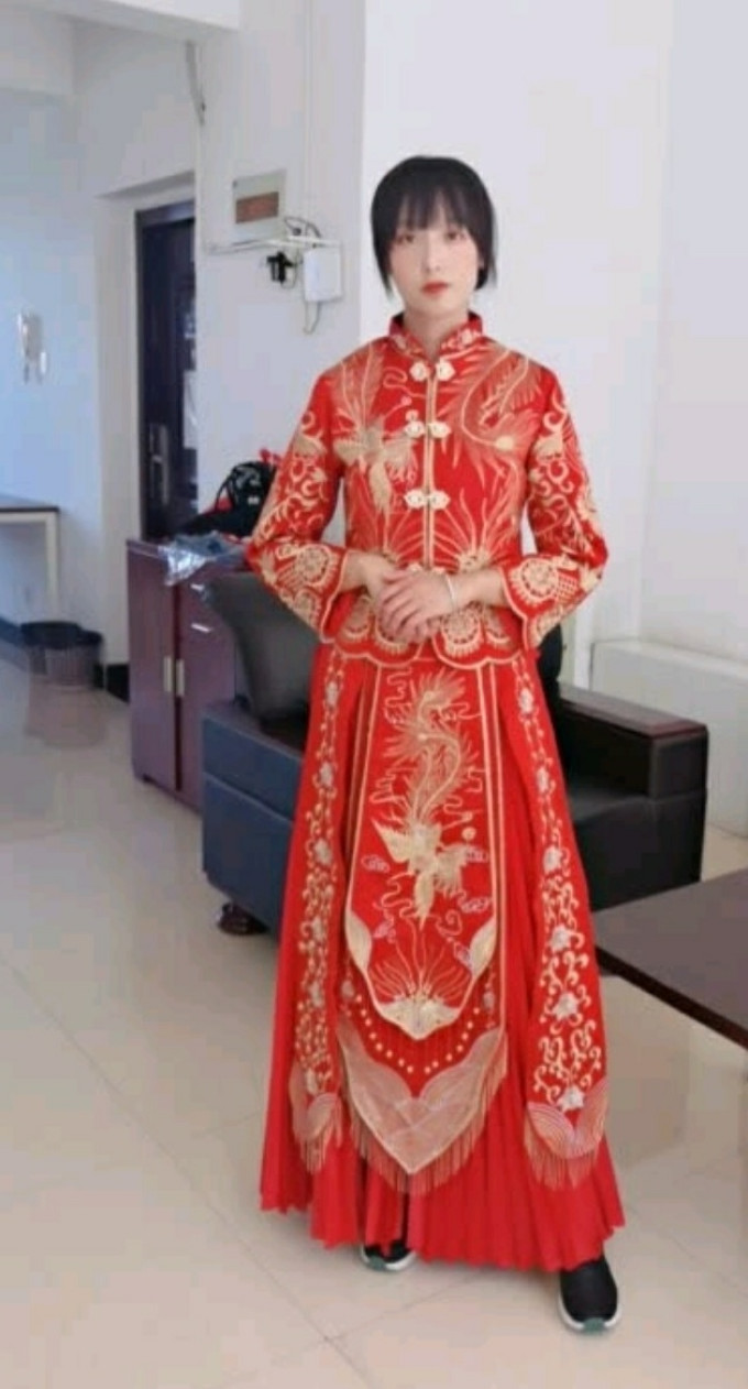 泰勒马丁特色女装