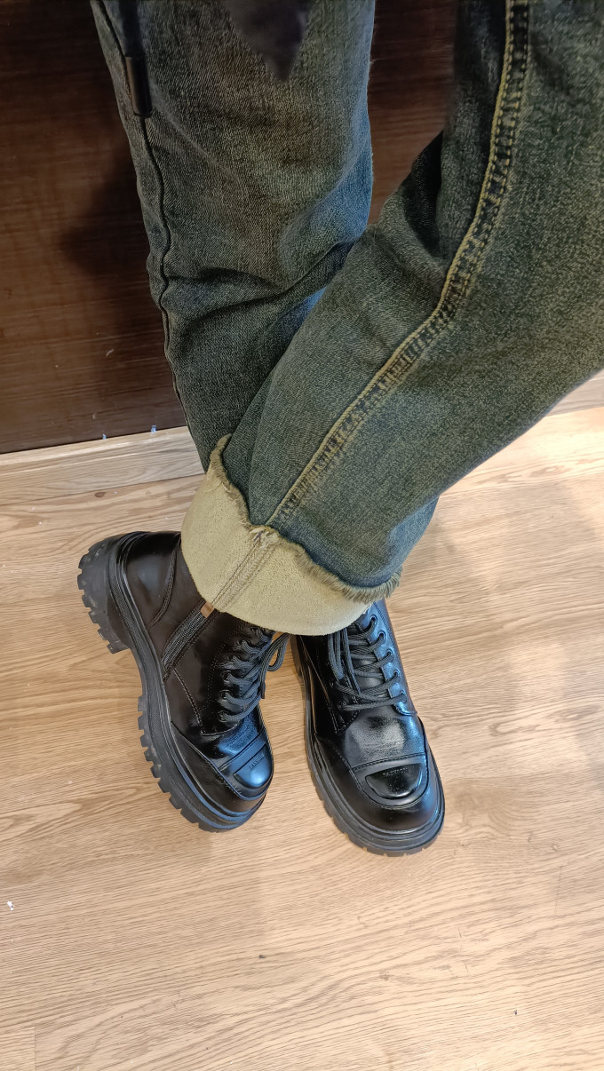 女靴
