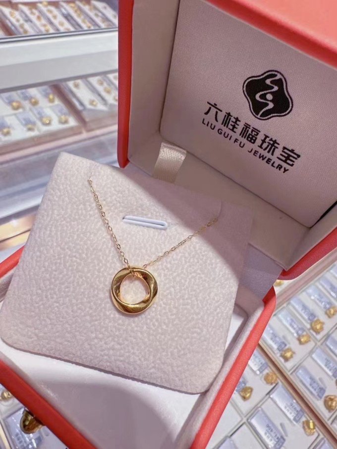 六桂福黄金首饰