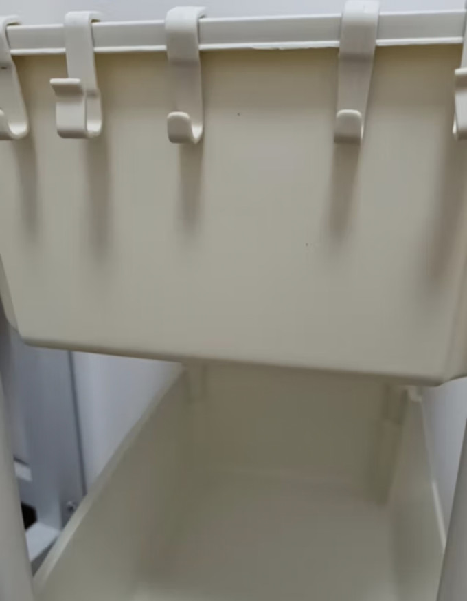 梵俪琳客厅置物架