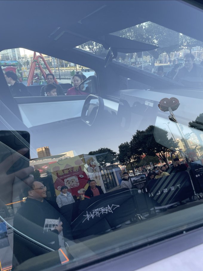 特斯拉新能源车