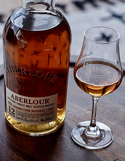 人生必饮：亚伯乐（ABERLOUR）12年双桶威士忌