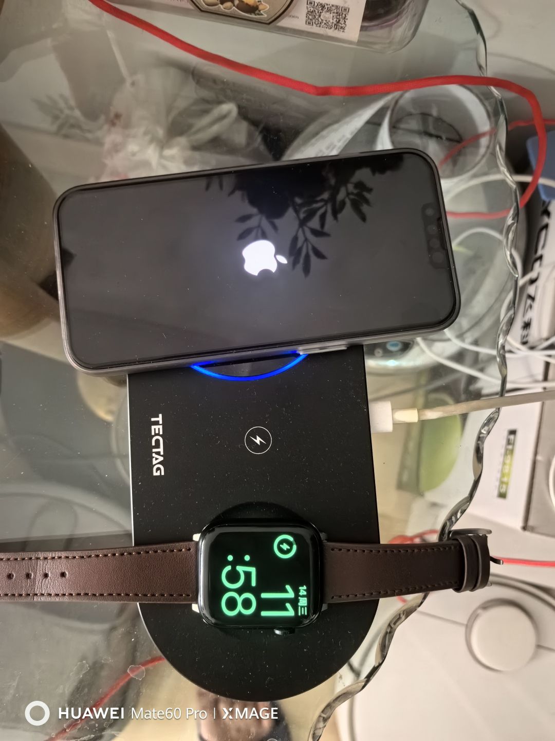 tectag无线充电一拖三