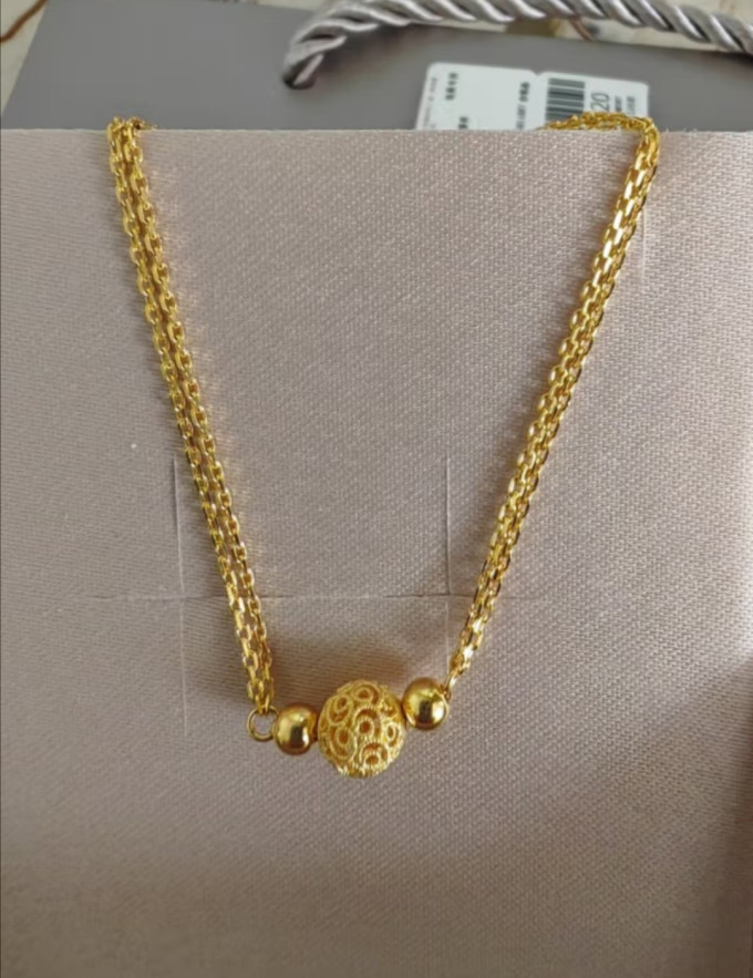 六福珠宝黄金手镯/手链/脚链