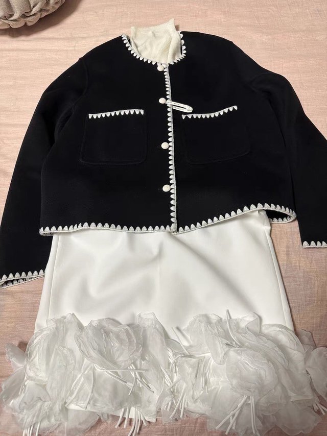 致知ZHIZHI  立体花簇风铃裙 