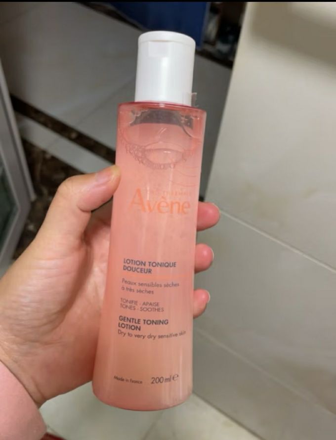 爽肤水