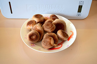 布丁评测 篇一百五十二：淄博烧烤余热尚在，淄博香菇又要出圈？
