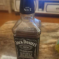 田纳西州的秘密：杰克丹尼黑标威士忌