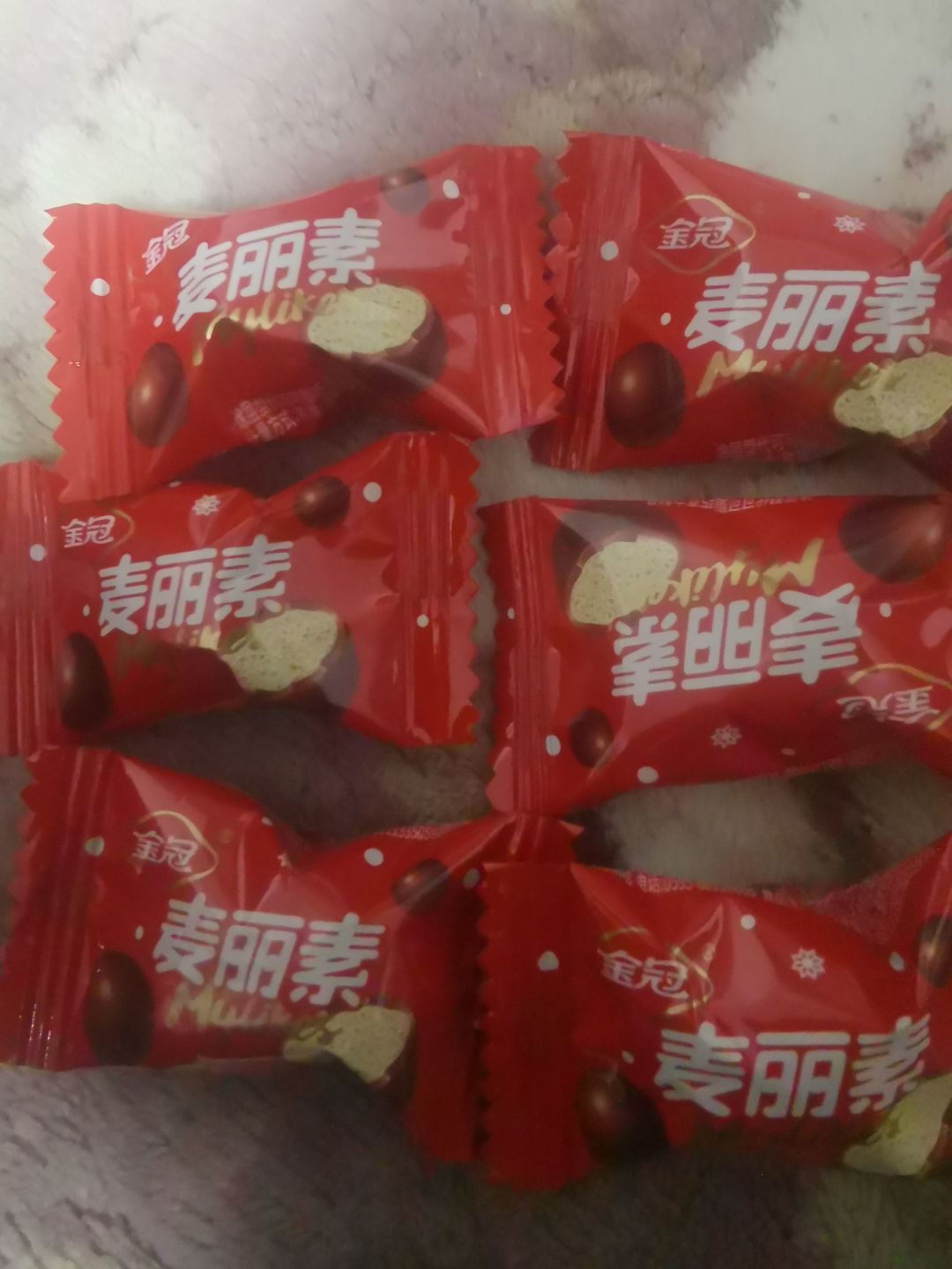 金冠麦丽素牛奶夹心巧克力豆