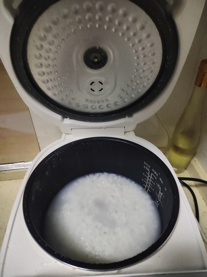 美的电饭煲