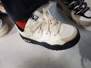 斐乐新款的鞋子，哪一双好看？