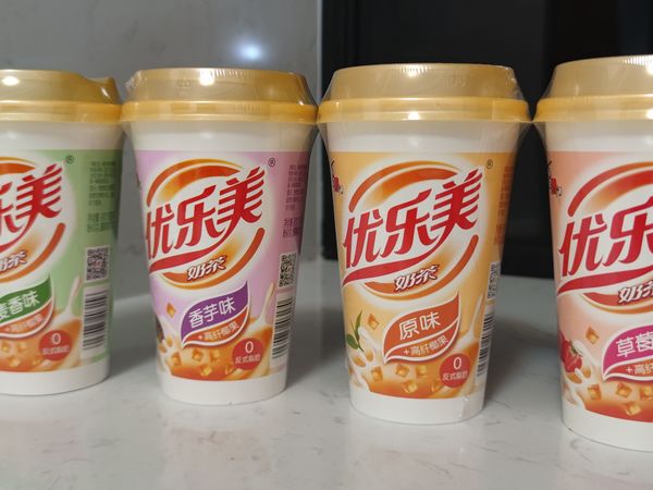 不知道用一箱的奶茶，能不能给公司新来的同事（女）带来好感？