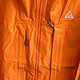 24年新春第一款活力橙色耐克ACG高端系列——戈尔特斯面料冲锋衣的全新体验
