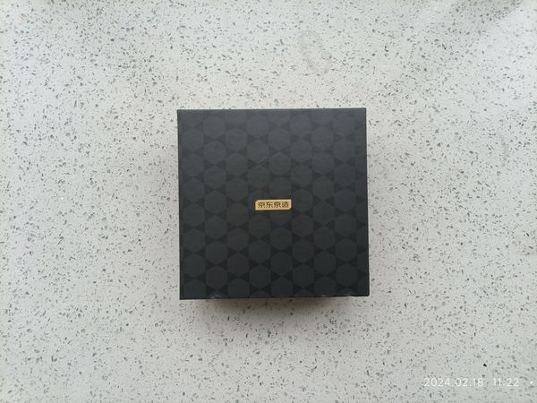 京东京造的牛皮裤带，质量和颜值共存。