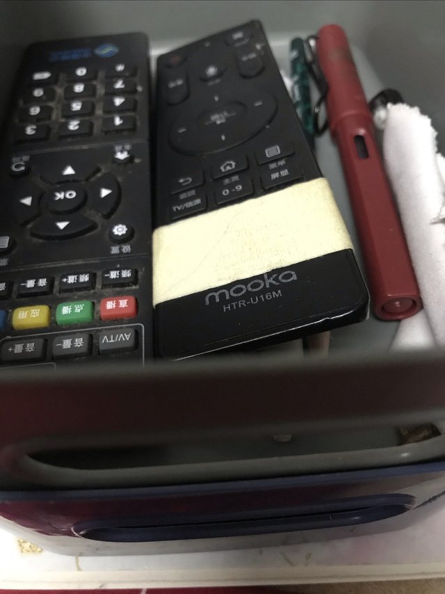 桌面收纳盒，家里的手机，遥控器有归属地了