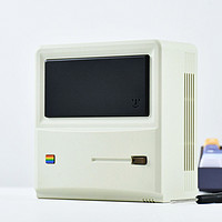 一台采用“复古造型”的迷你电脑主机：AYANEO AM01简评